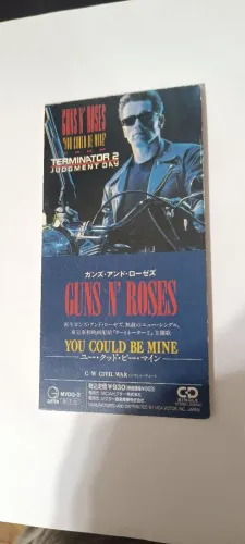 Guns N' Roses - You Could Be Mine Japan