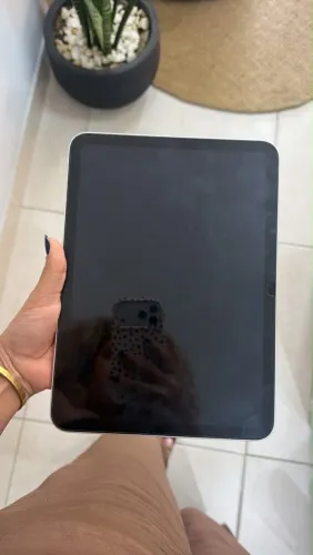 iPad Apple Modelo A2696