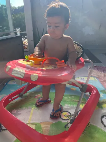 Vendo andador 
