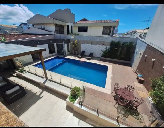 Casa na Mata da Praia com o Lazer que o tamanho que a sua familia procura