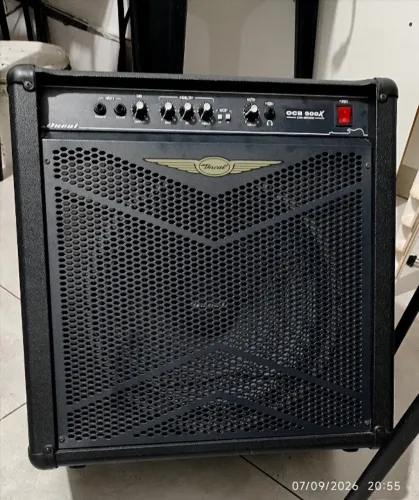 Caixa amplificada de Baixo