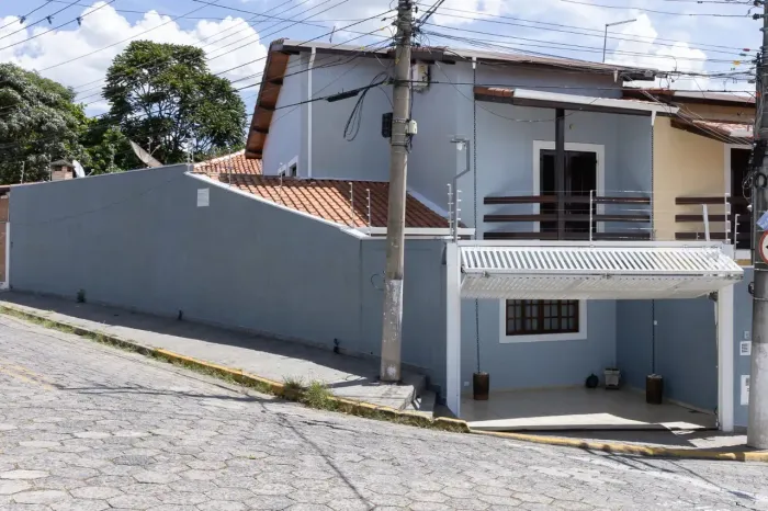 Vila Formosa- Casa venda, 97 m2, 3 quartos (1st)+arm, 2 banh, coz+arm, 4 vgs grg cob, quin