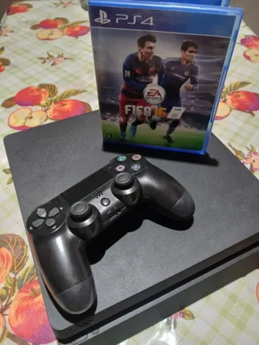 Ps4 slim ótimo estado de conservação
