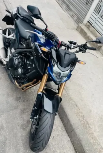 Honda CB 500F 2024 - Azul | apenas 8mi Km