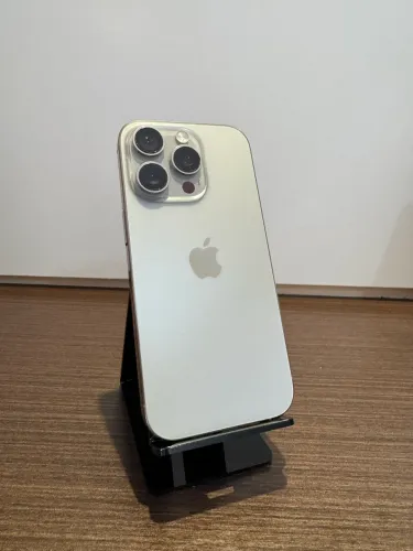 iPhone 16 pro 128 natural