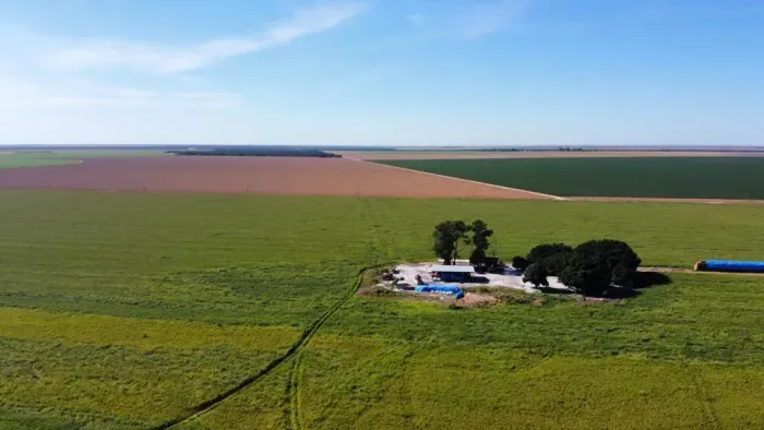 Imóvel para venda possui metros quadrados em Zona Rural - São Desidério - BA