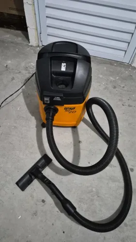 Aspirador de pó/ agua marca Wap