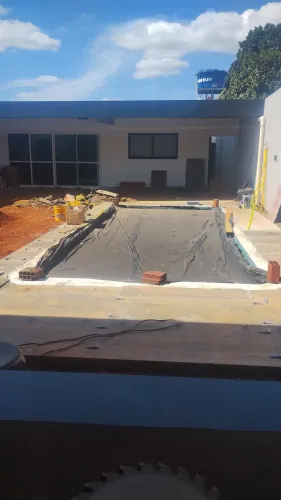 Pedreiro e pintor em geral
