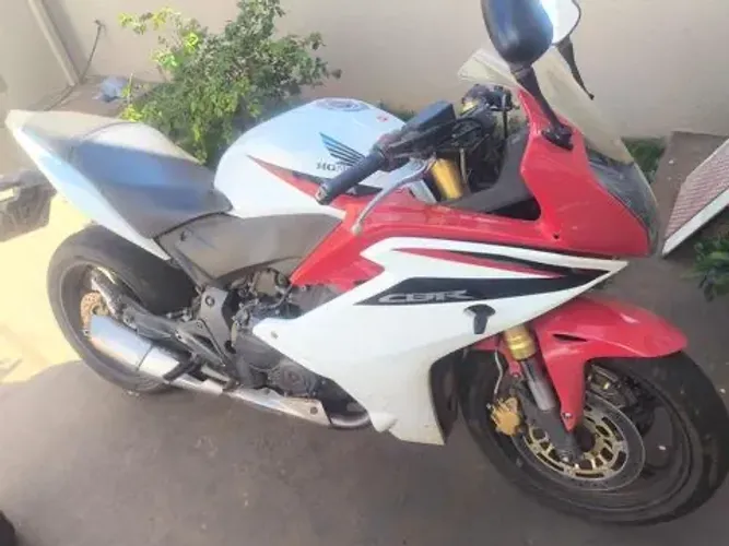 CBR 600F