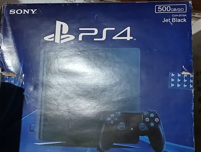 Ps4 Slim ( com caixa)