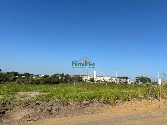 Terreno à venda em Praia da Baleia - Serra/ES