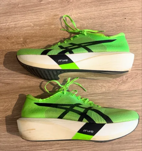 Tênis Asics Metaspeed Edge Tokyo 41