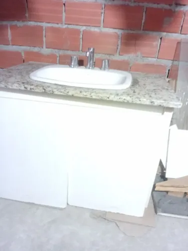 Gabinete para banheiro 
