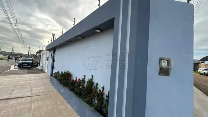 Casa de Esquina com 3 Quartos à venda em Coruripe