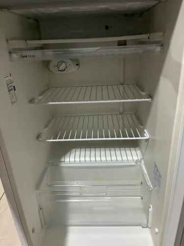 Frigobar Electrolux em ótimo estado, funcionando perfeitamente!