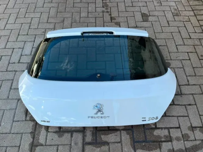 tampa traseira peugeot 308 2013/2018