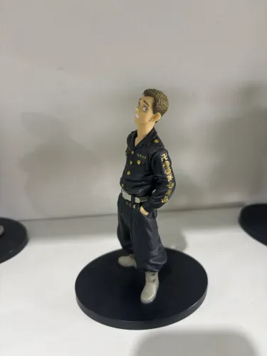action figure tokyou revengers pehyan
