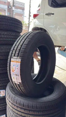 Pneus Zmax 205/70 Aro 15 Cargo 8lonas