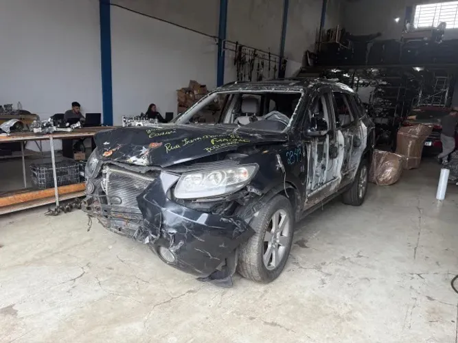 Sucata Santa Fe 2.7 v6 2010 retirada de peças