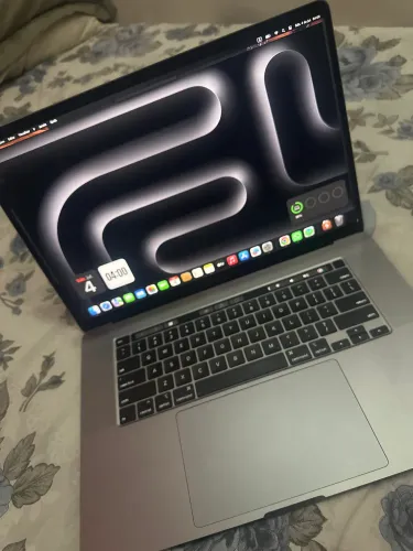 Macbook Pro 16 TouchBar