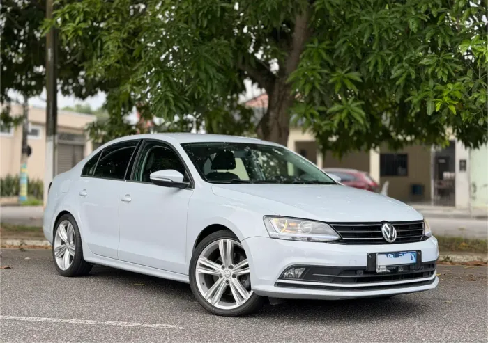 Volkswagen Jetta Highline 2.0 TSI 16V 4P Tiptronic 2018