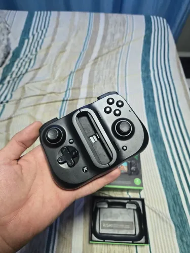 VENDO RAZER KISHI