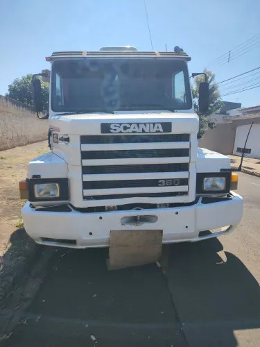 Cavalo mecânico Scania HW