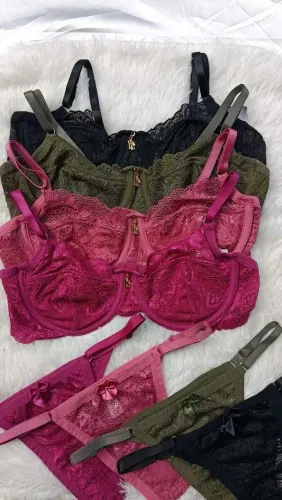 USE LAYNNE LINGERIES