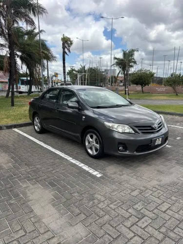 Toyota Corolla GLI 1.8 Flex 16V Aut. 2013