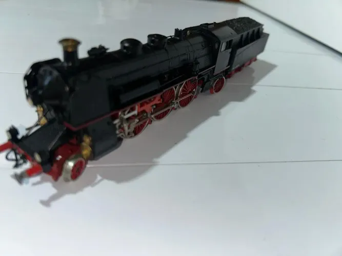 Locomotiva vapor liliput