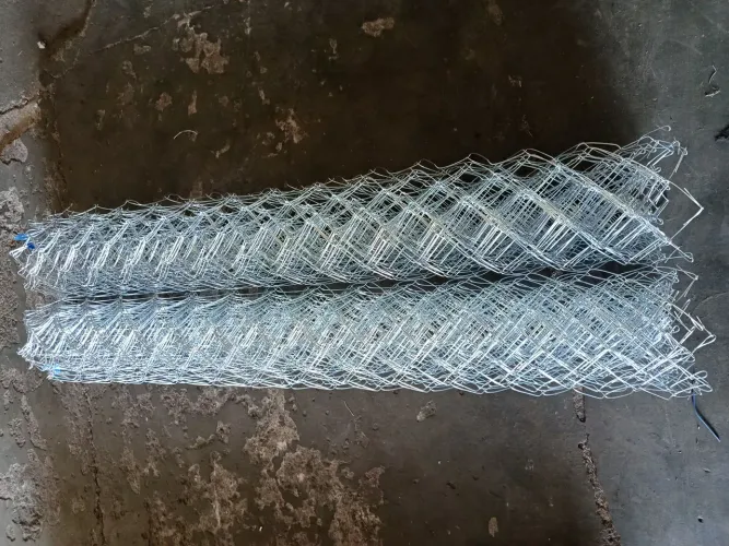 Promoção Tela alambrado 20m x 1,80m de altura - Fio 14 - Malha 3,5"