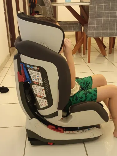Cadeirinha de criança automóvel da Chicco