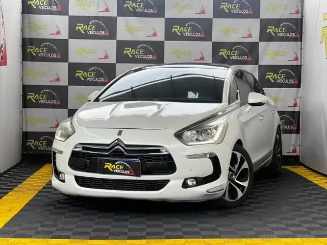 Citroen DS5 1.6 Turbo 16V 5P Aut. 2013