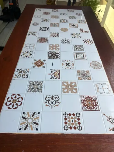 Mesa e banco madeira maciça