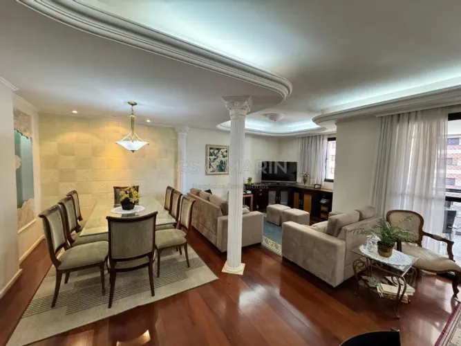 Apartamento à venda no Ed. Solar Monet, em Londrina
