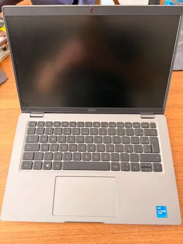 Notebook Dell Latitude 5420 | Intel Core i5 11ª Geração | 16GB RAM | SSD NVMe | Excelente