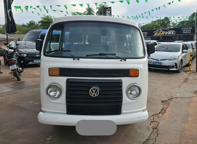 Volkswagen Kombi Standard 1.4 MI Total Flex 8V 2011
