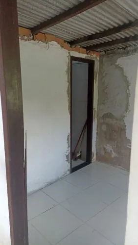 Vende-se casa rótula do abacaxi