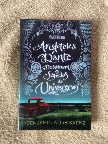 Aristóteles e Dante Descobrem os Segredos do Universo | Livro Usado