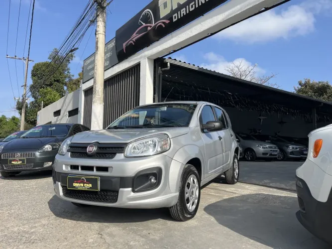 Fiat Uno Attractive 1.0 Flex 6V 5P 2017