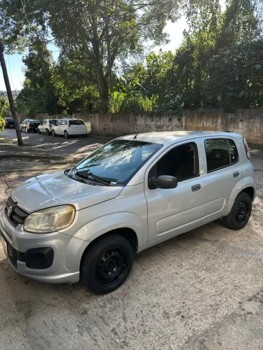 Fiat Uno Attractive 1.0 Flex 6V 5P 2017