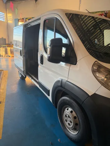 Fiat Ducato Cargo Medio 2.3 16V Diesel 2019