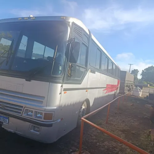 ÔNIBUS MB BUSSCAR MOTORHOME