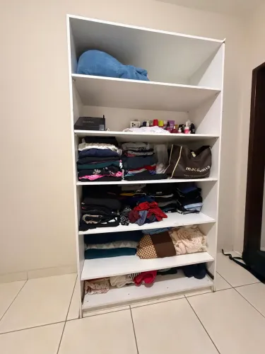 Sapateira/guarda roupa