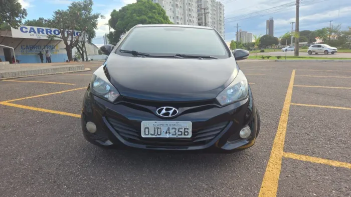 Hyundai HB20 Premium 1.6 Flex 16V Mec. 2013