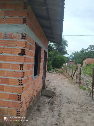 Casa com terreno