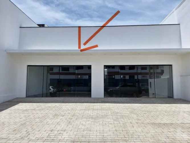 Loja NOVA para locacao em Pirajuí