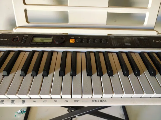 Teclado Cássio com suporte