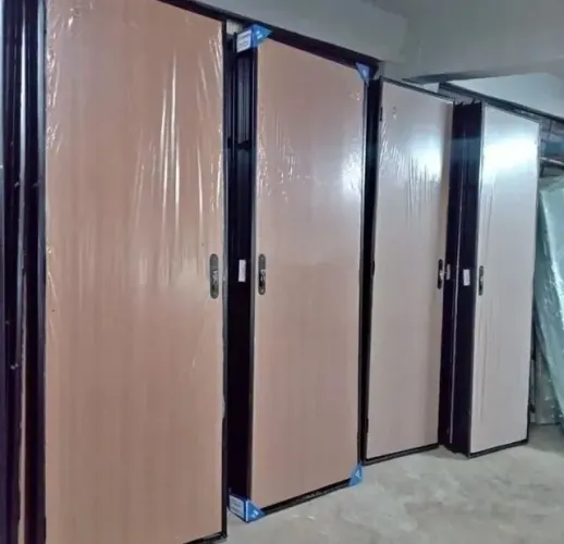 Kit Porta c/ Portal, fechadura e dobradiça