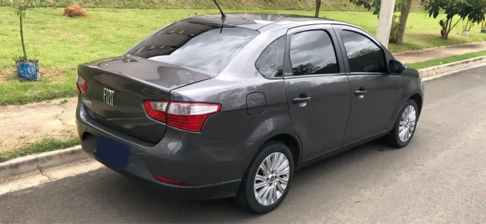 Fiat Grand Siena 1.0 EVO Flex 8V 4P 2021